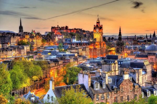 11 Spectacular Places for you to experience the Sunset Edinburgh style