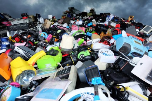 Berkeley scientists have solved the issue of mixed-plastic recycling