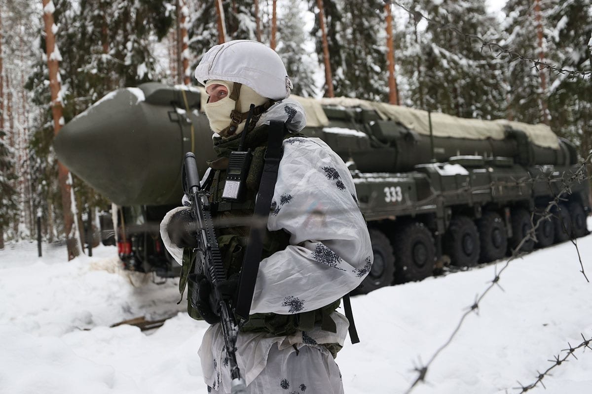 What's going on between Russia and Ukraine? - cover
