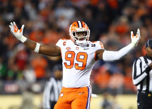 Ferrell Reunites With Clemson Teammate On One-Year Deal