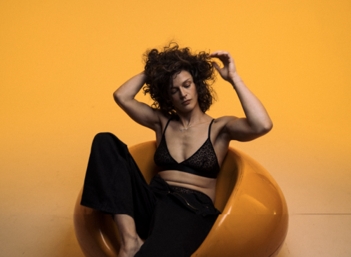 Inklusive Lingerie-Marken, die Diversität fördern
