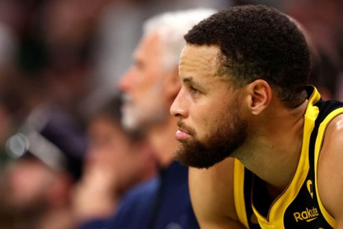 Analyst Believes Warriors Should Pursue 1 NBA Star This Offseason
