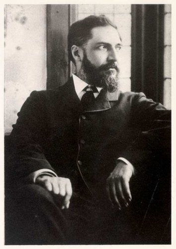 Flinders Petrie: Father of Archaeology