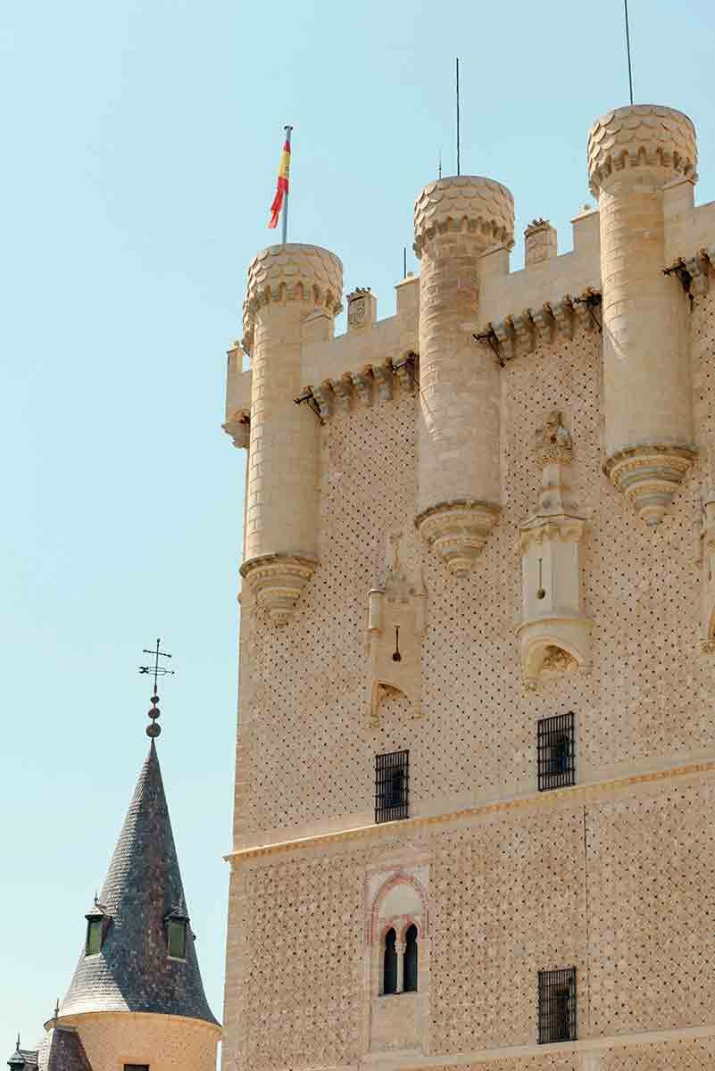Castles: Their History and Some Must-See Sites