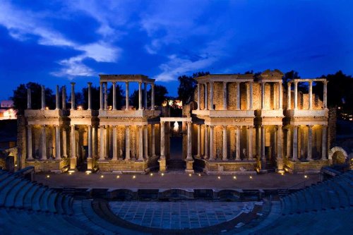 Incredible Roman Architecture: Baths, Temples, Aqueducts and More