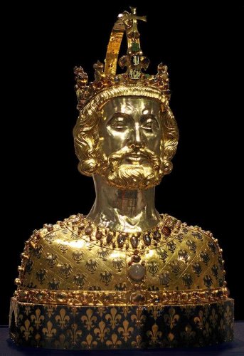 Charlemagne and the Carolingian Dynasty