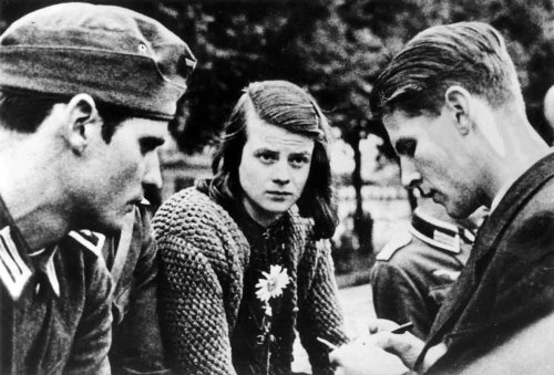The Resistance Against the Nazis