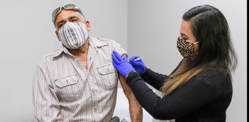 Latinos are especially reluctant to get flu shots – how a small clinic in Indiana found ways to overcome that
