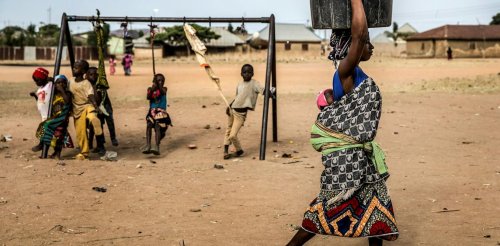 Water scarcity on Nigeria's coast is hardest on women: 6 steps to ease the burden
