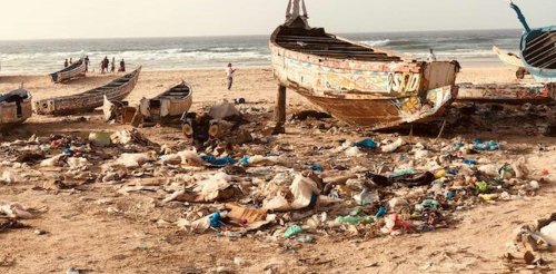 Les déchets plastiques de l'Afrique de l'Ouest pourraient alimenter l'économie au lieu de polluer les océans