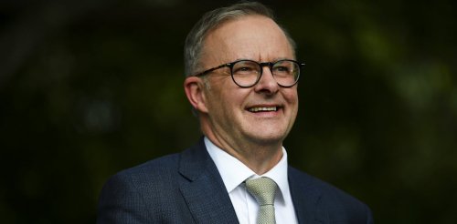 Newspoll and Ipsos both give Labor clear leads in final polls; counting of early votes