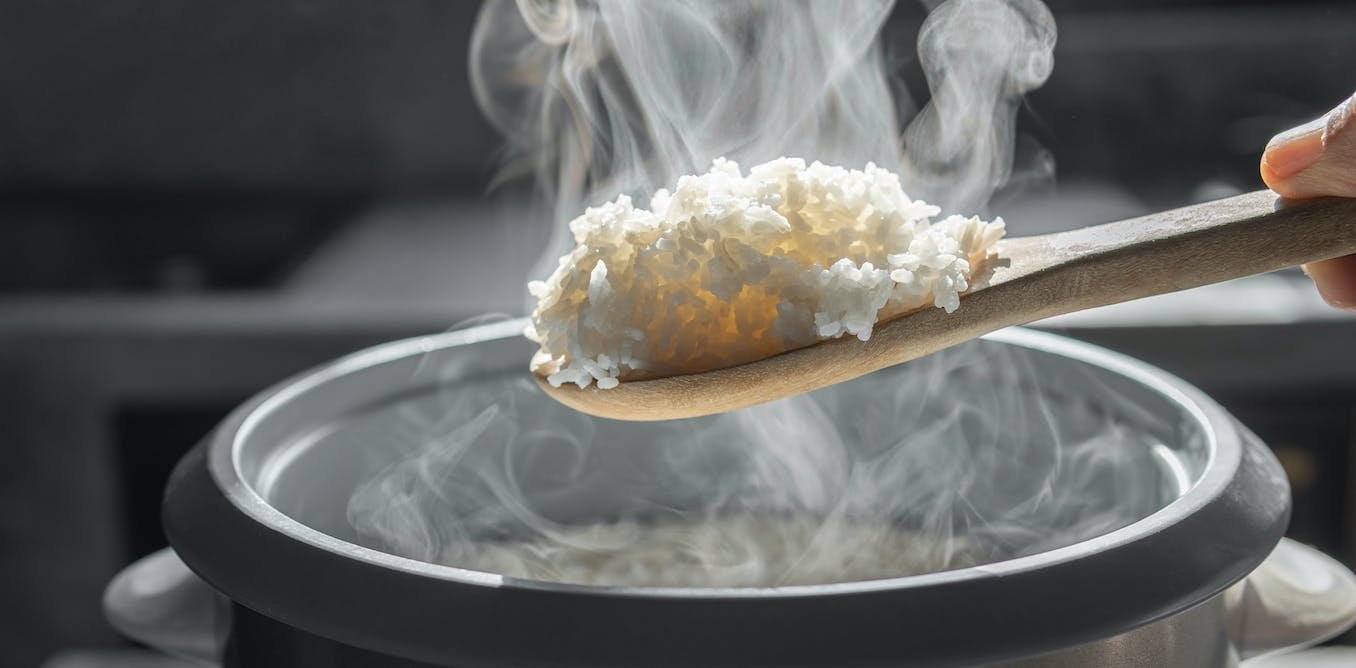 Do you need to wash rice before cooking? Here's the science