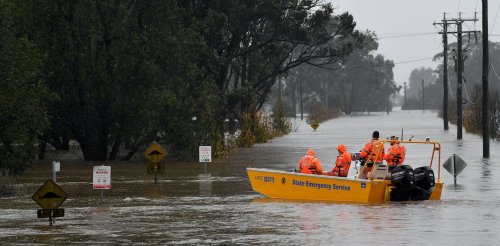 'Patently ridiculous': state government failures have exacerbated Sydney's flood disaster