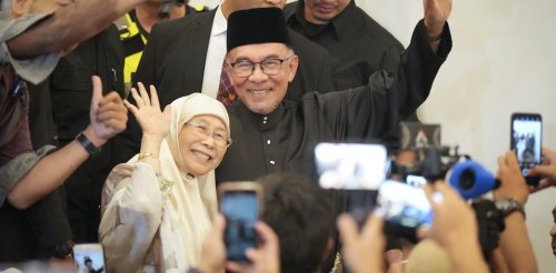 The daunting task facing new Malaysian prime minister Anwar Ibrahim: uniting a divided country