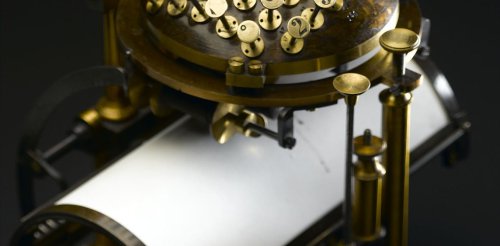 Technology changes how authors write, but the big impact isn't on their style