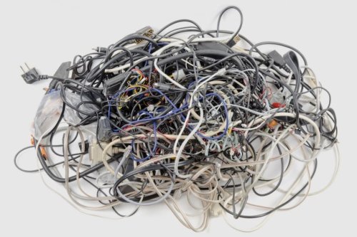 Homeowner reveals unusual trick for keeping cords untangled and organized: 'I'm stealing this idea'