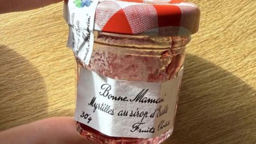 Home cook sparks conversation on how to reuse empty food jars: 'They're the perfect size'