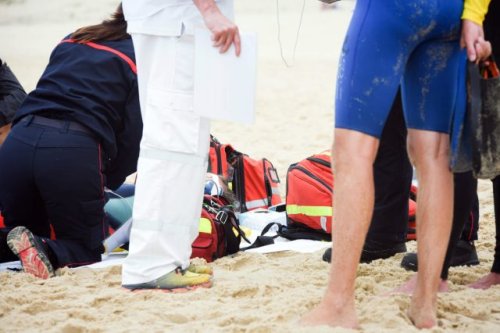 Officials sound alarm after rare sea lion attack leaves teen shaken: 'Typically occur when water temperatures are warmer'