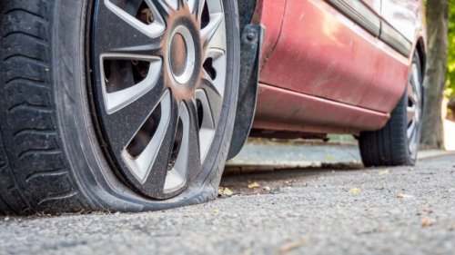 Driver flabbergasted by discovery made inside car tire: 'These things are now road hazards'