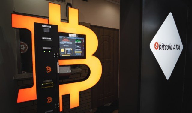 'Like the getaway car in a bank robbery': Hawai'i weighs cash ban at crypto kiosks amid influx of scams