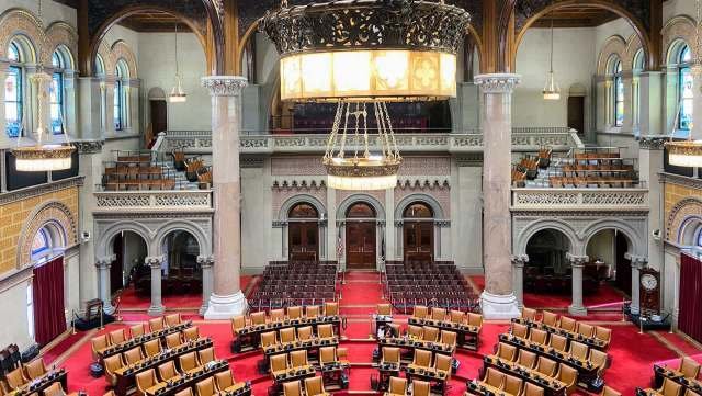 Lawmakers push sweeping new bill that would have major impact on crypto industry: 'Inordinate amount'