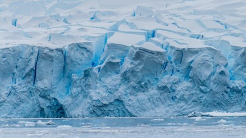 Scientists warn of potential catastrophic effects if massive 'Doomsday Glacier' collapses: 'Could drag in neighboring glaciers with it'