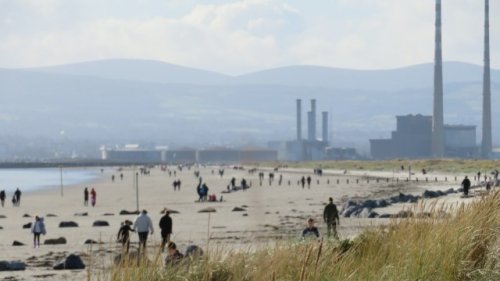 Residents alarmed after unprecedented recent weather in Ireland: 'It's the second time we have ever had a summer's day in April'