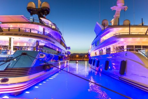 Outraged onlookers sound off after billionaire's insensitive joke aboard $100 million yacht: 'These people make me sick'
