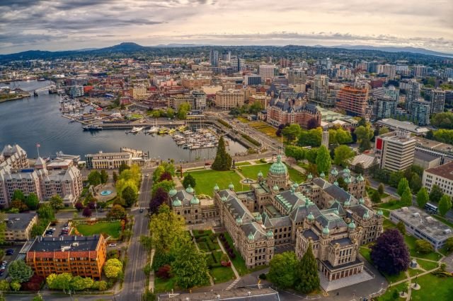 Officials push for sweeping new law that would have major impact on crypto industry: 'We must act with urgency'