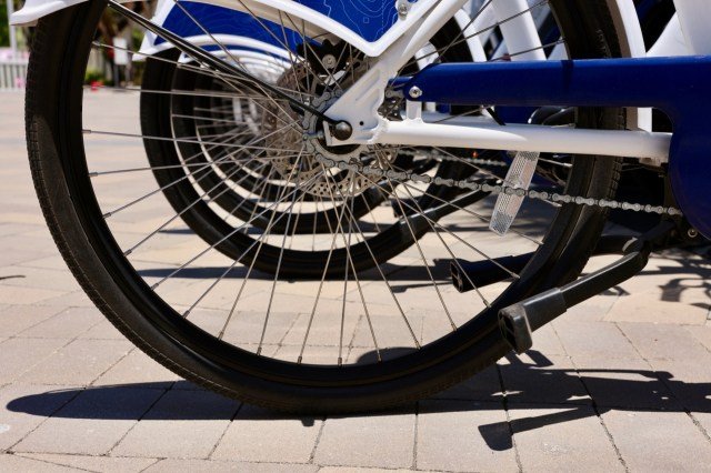 Free Wheeling 