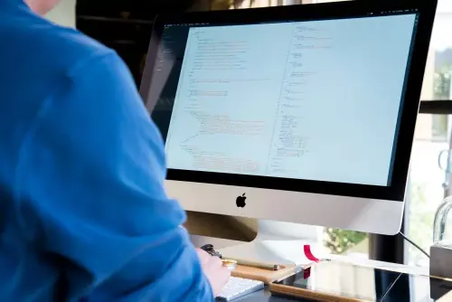 Apple Rolls Out Critical Security Fixes: iOS 18.3.2, macOS Ventura, and More Receive Important Updates