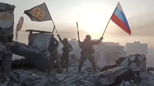 Russian Fighters Are ‘Kidnapping and Torturing’ Other Russian Fighters