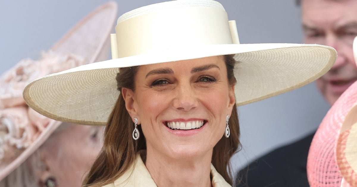 Kate Middleton Shares the Royal Family’s ‘Most Beautiful’ Photos Ever