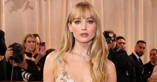Oscar Winner Blasted for Her ‘Blank, Dead-Eyed’ Stare