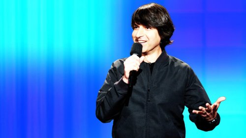 Demetri Martin Is 50 and Ready to Give Up His ‘Boyish’ Brand