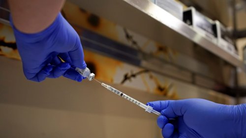 Alaska Health Worker Has Allergic Reaction After Taking Pfizer Vaccine: NYT