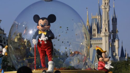 Orlando Man Threatens to Kill Disney World Employee Over Mask Rule