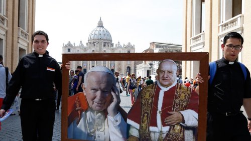 Popes, Saints, Miracles, Weird Relics and Odd Omens Converge on Rome