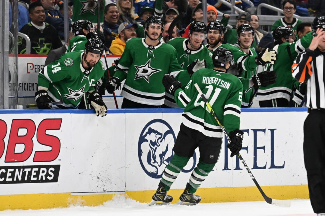 NHL recaps Devils burn Rangers, Jason Robertson red hot and more