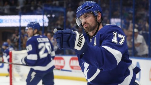 NHL Rumors: Red Wings and Lightning working on a deal? Trade bait Sharks, and more - The Daily Goal Horn