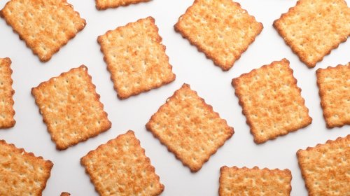 14 Of The Unhealthiest Store-Bought Crackers - The Daily Meal