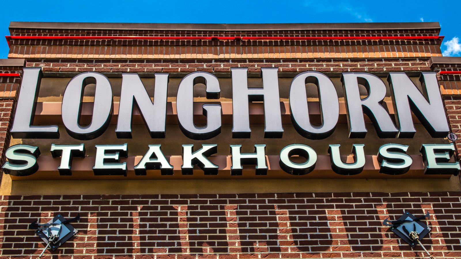 The Best Dishes At LongHorn Steakhouse, Ranked