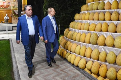 Russia’s Putin Makes First Trip Abroad Since Invasion, to Tajikistan and Turkmenistan
