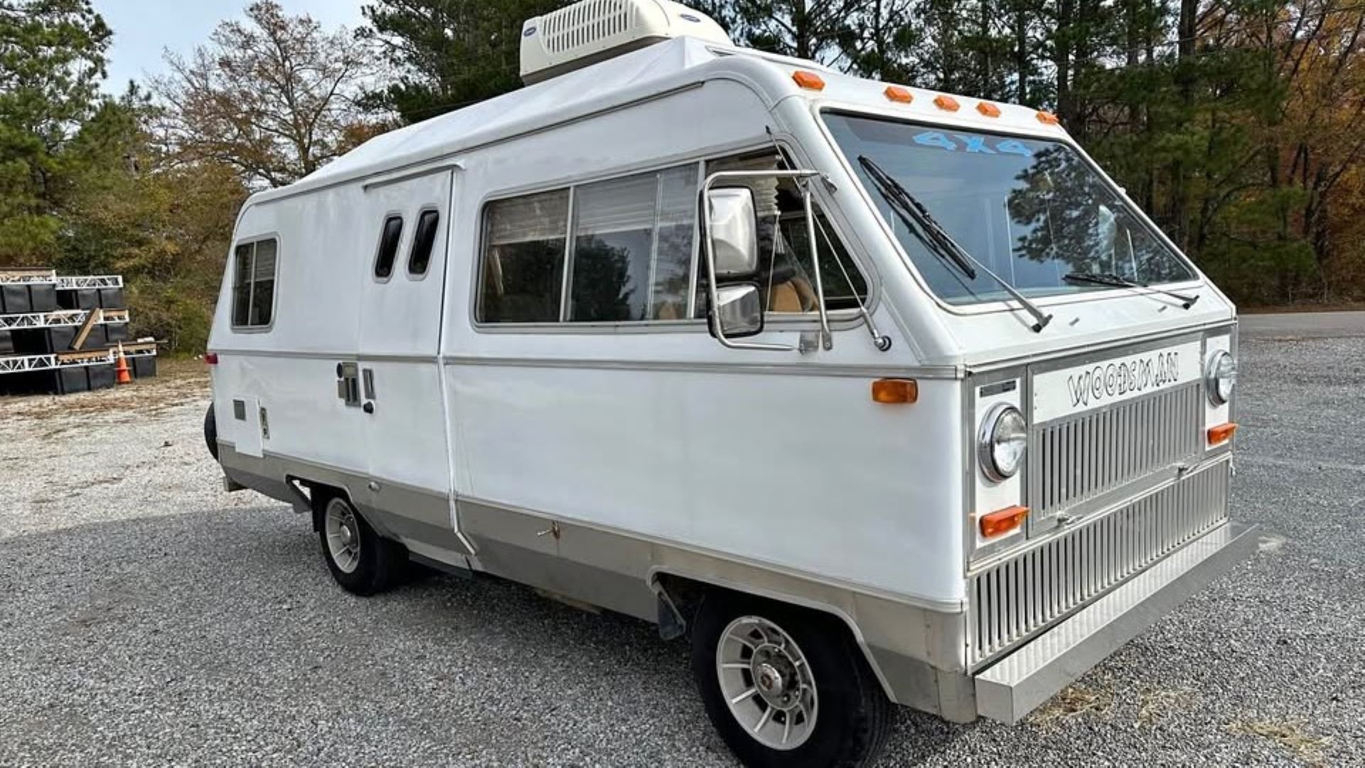 1975 Dodge Woodsman Is the Vintage 4×4 RV to Outlast Them All