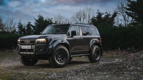 Toyota Land Cruiser Gets Arctic Trucks Treatment With 37-Inch Tires, Bespoke Suspension