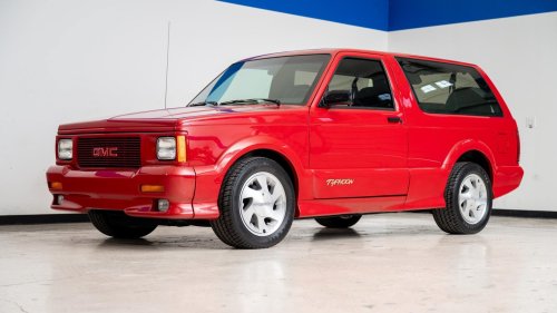 32-Year-Old Truck Sells for $226,000. I Thought We Were Done With This
