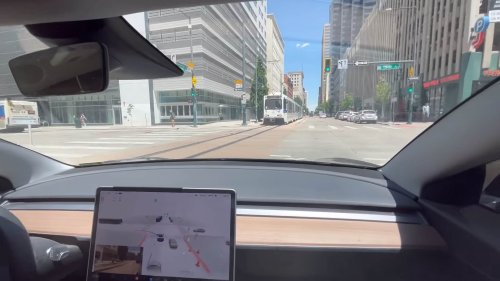 Watch as Tesla's Autopilot Almost Steers Model 3 Into Oncoming Train