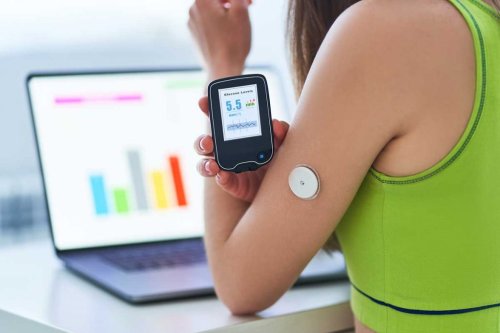 The Pros and Cons of Continuous Glucose Monitoring - TheFitLive