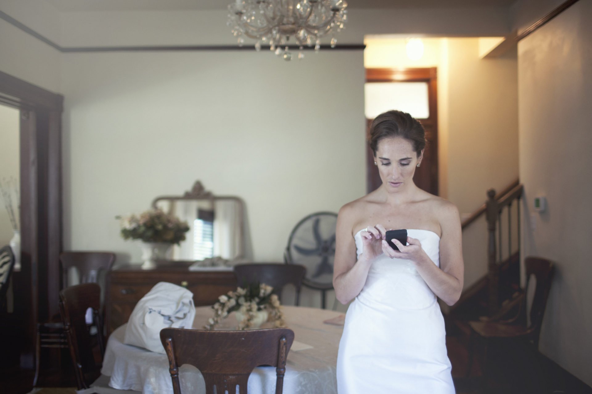 Bride's wedding called off after she reads out anonymous text she was sent hours before