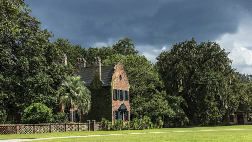 13 Fun Things to Do in Summerville, SC: From History to Nature to Family Fun